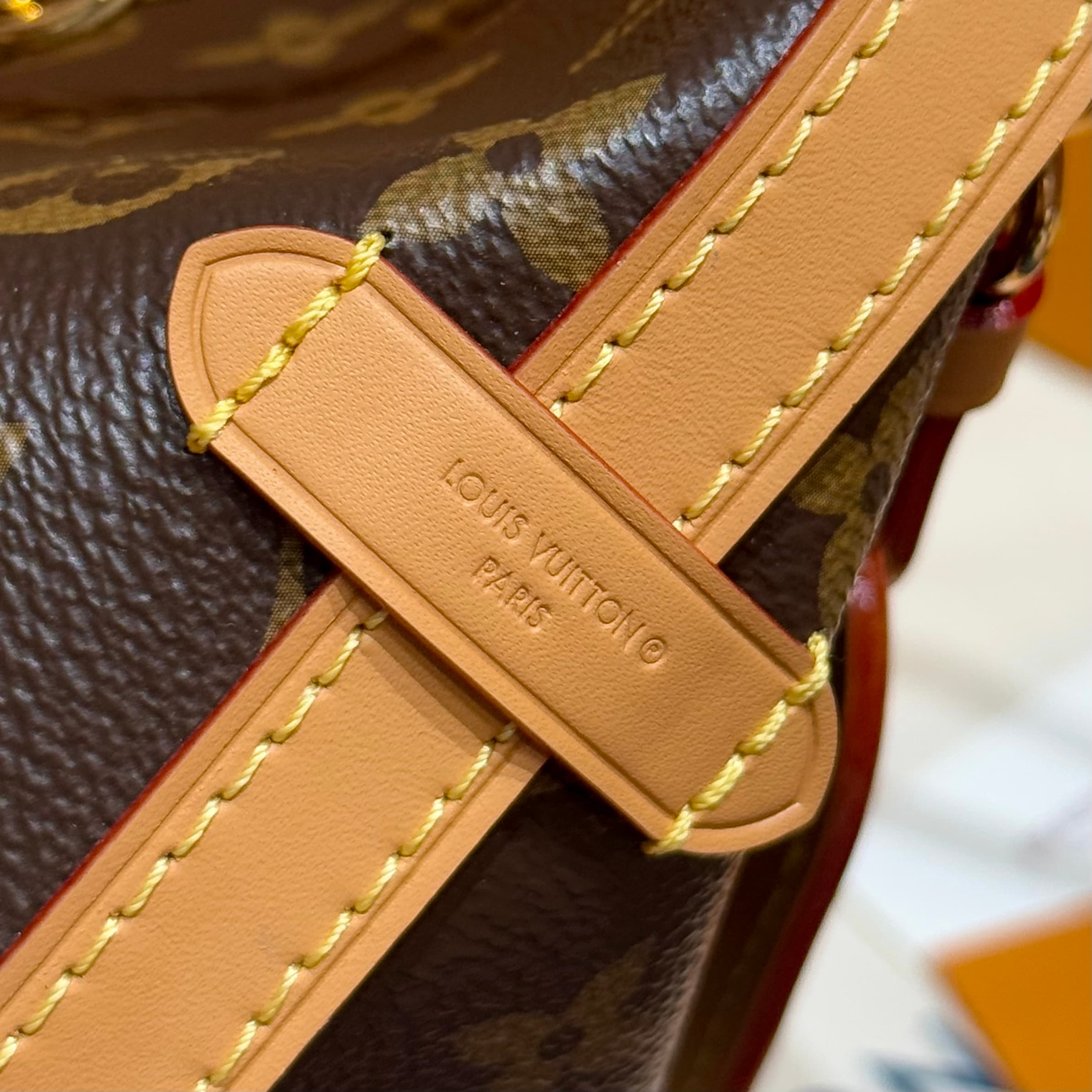 루이비통 캐리올 BB Carryall BB 모노그램 브라운(체인 스트랩)