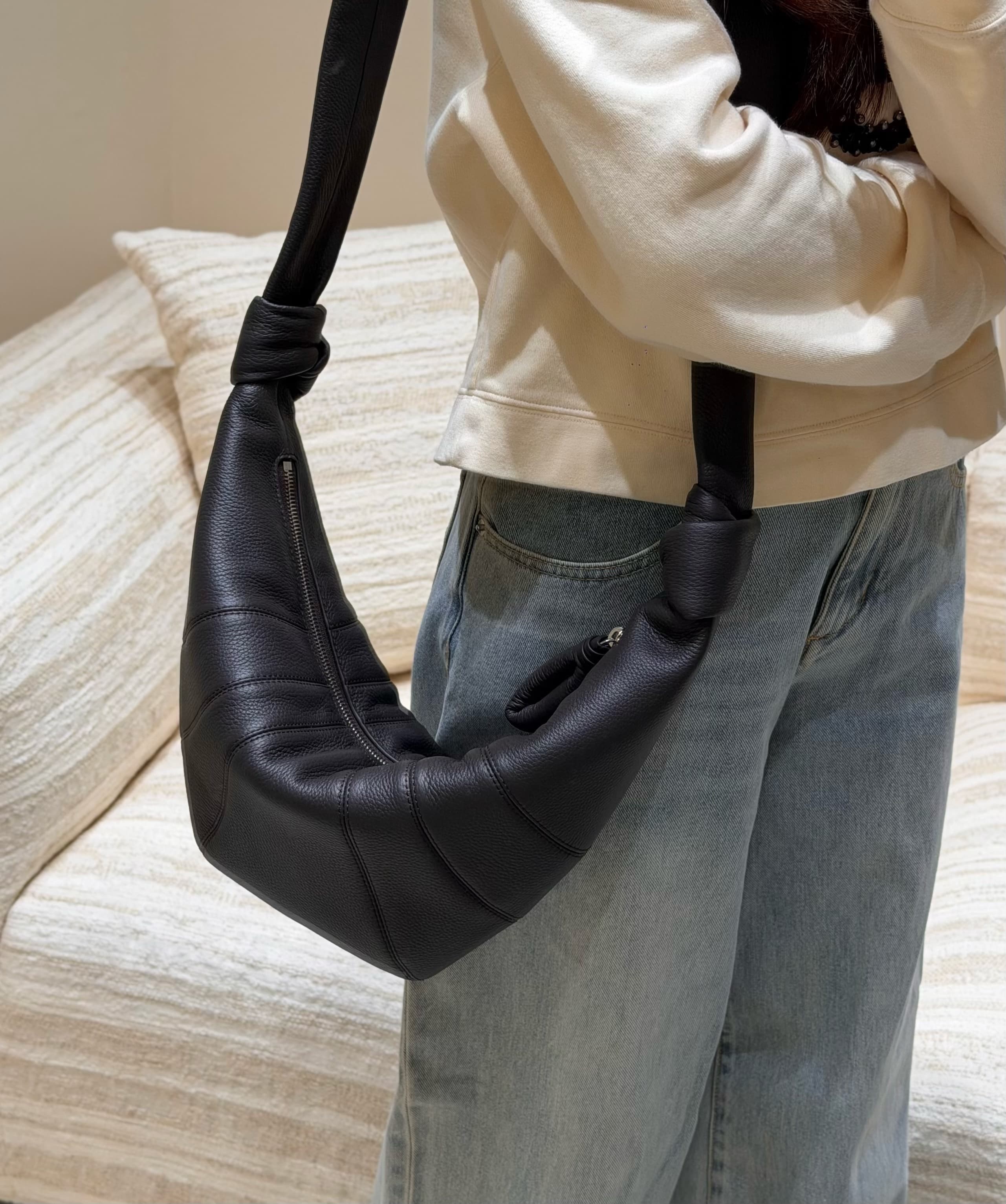 르메르 크루아상백 미디움 (Lemaire Croissant Bag Medium) 리치브라운