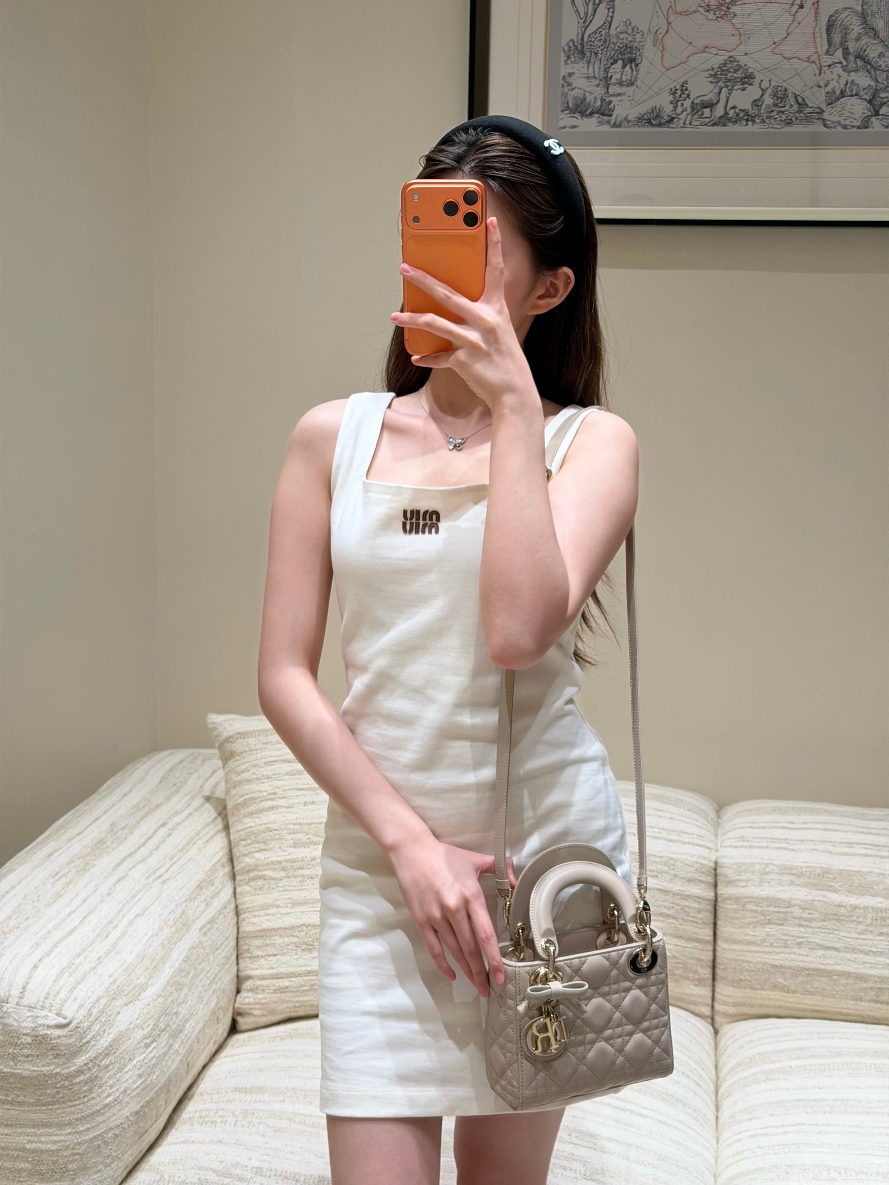 디올 레이디 다이애나 보우 시리즈 베이지