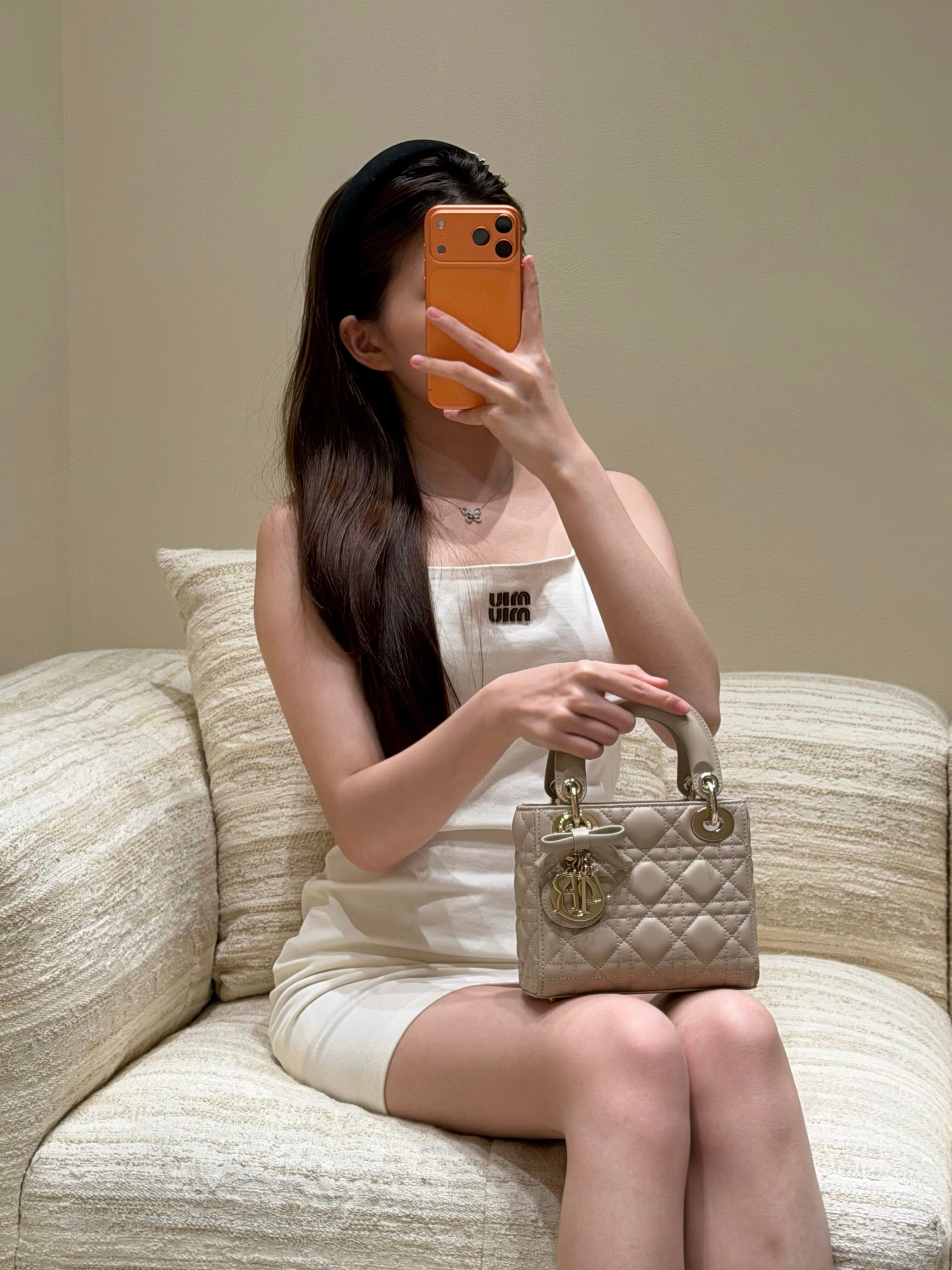 디올 레이디 다이애나 보우 시리즈 베이지
