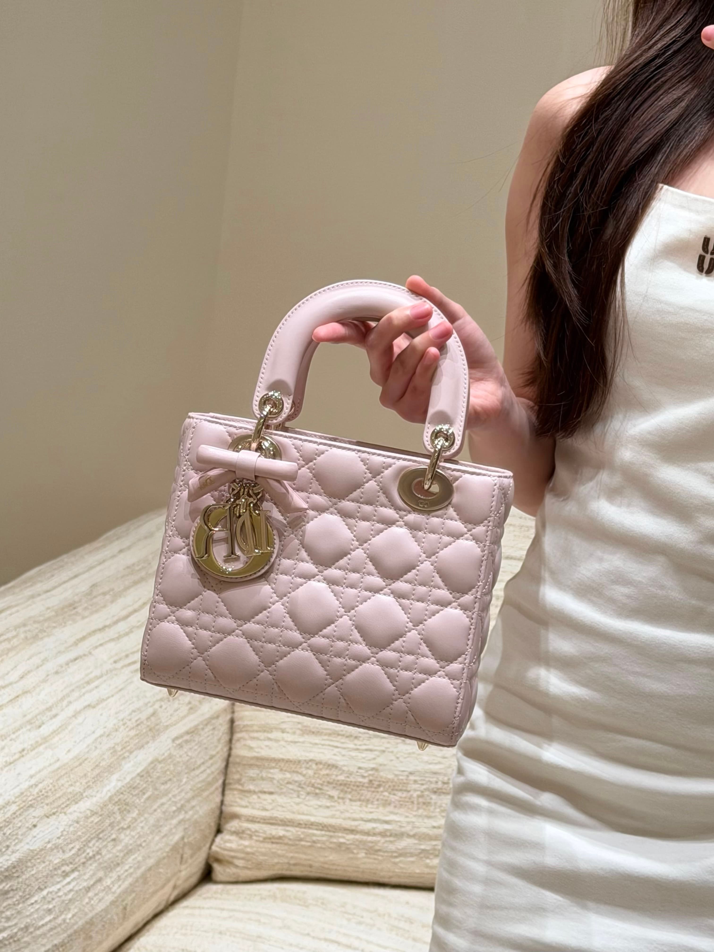 디올 레이디 디 보우 시리즈 핑크