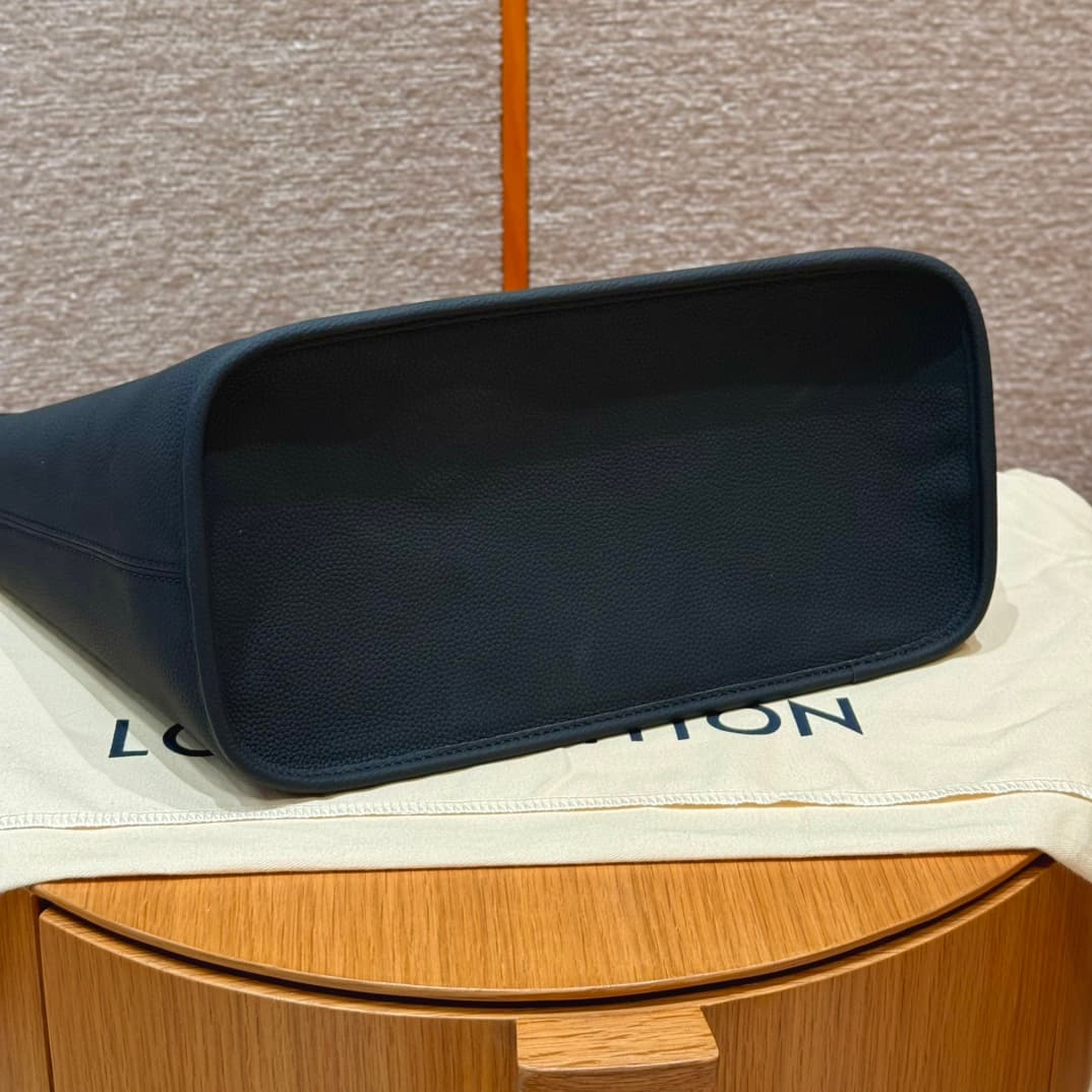 루이비통 네버풀 MM Neverfull MM 모노그램 브라운(블랙 트림 리버서블)