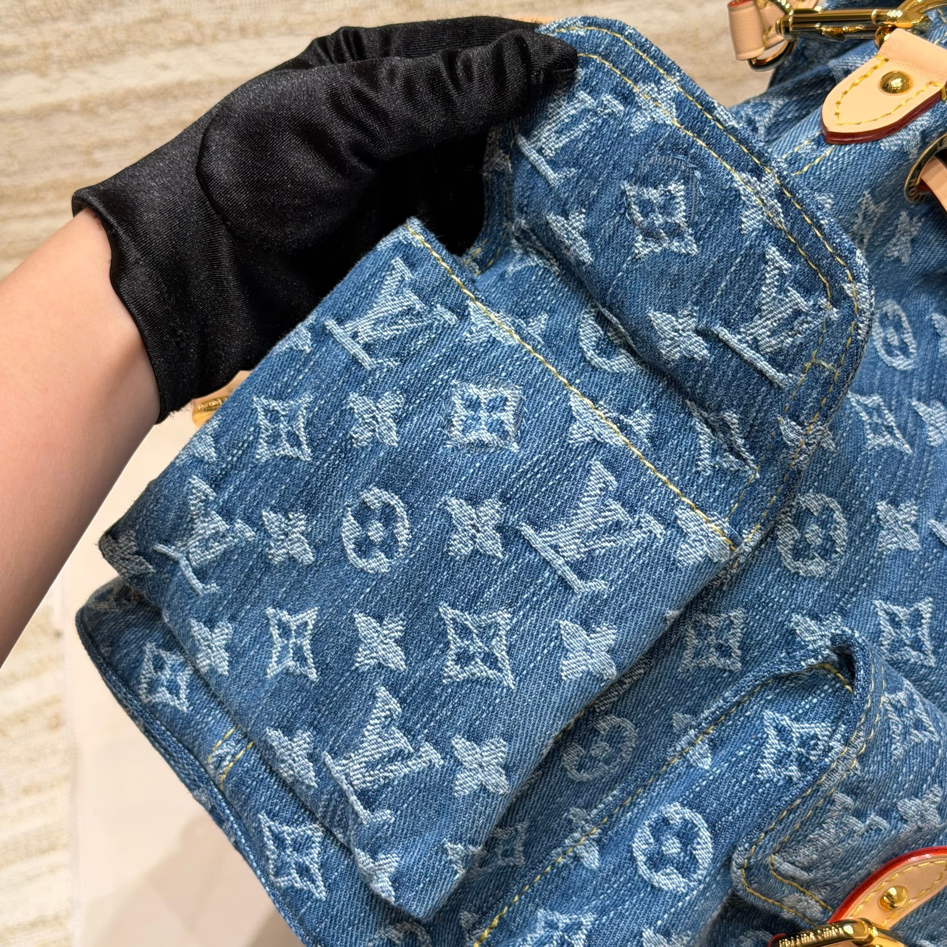 루이비통 몽수리 백팩 (데님)