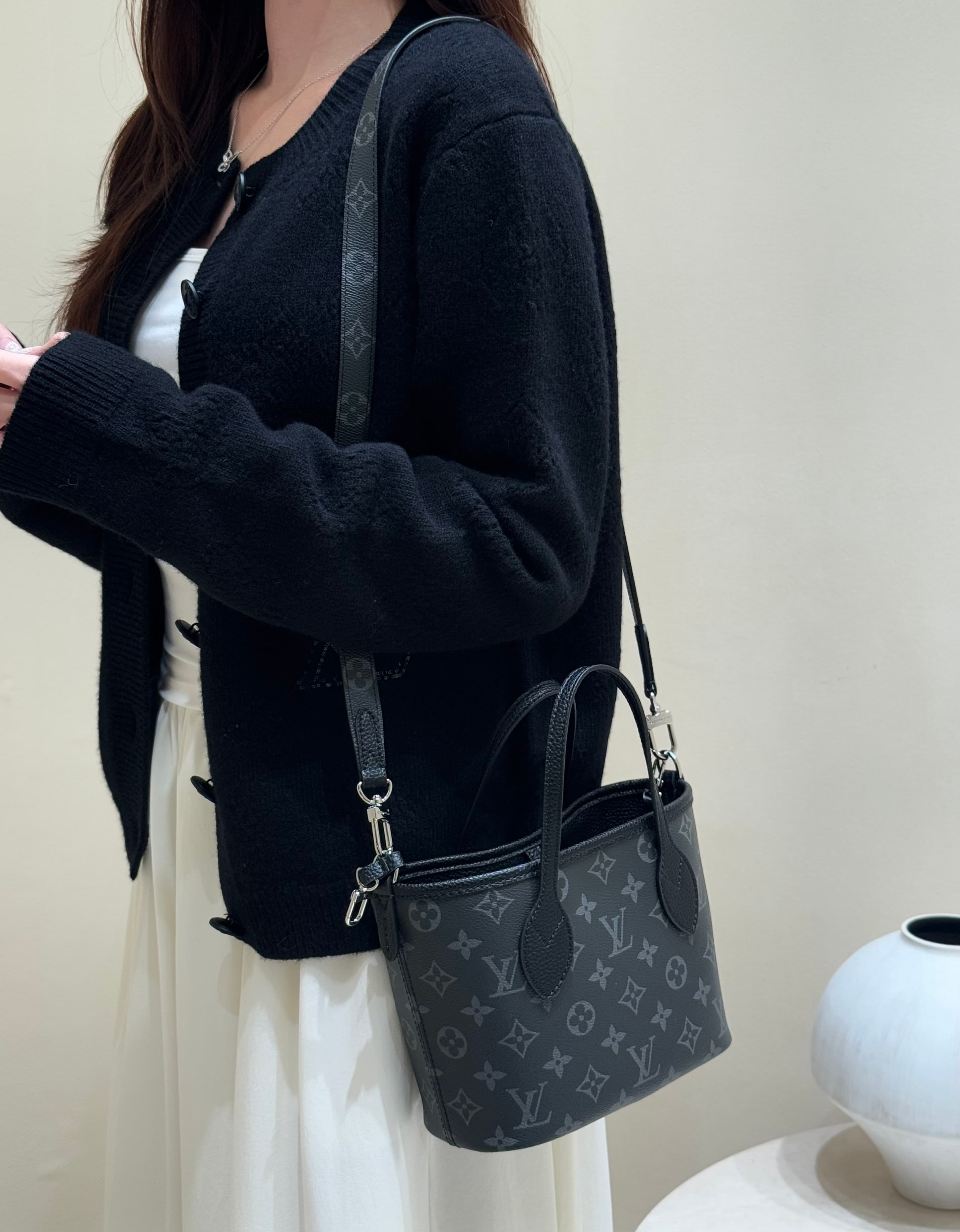 루이비통 네버풀 BB (블랙)