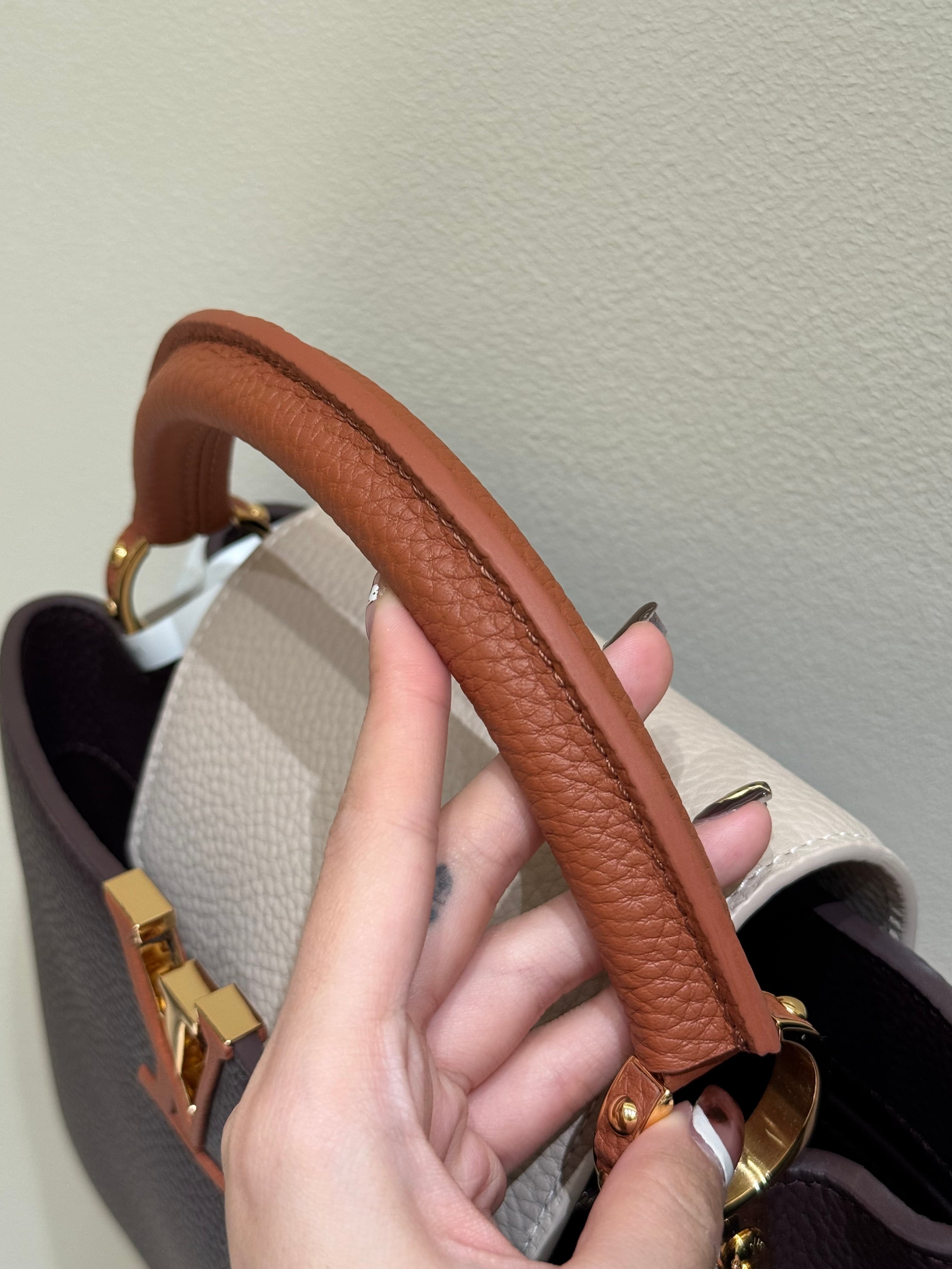 루이비통 카퓌신 MM (브라운)