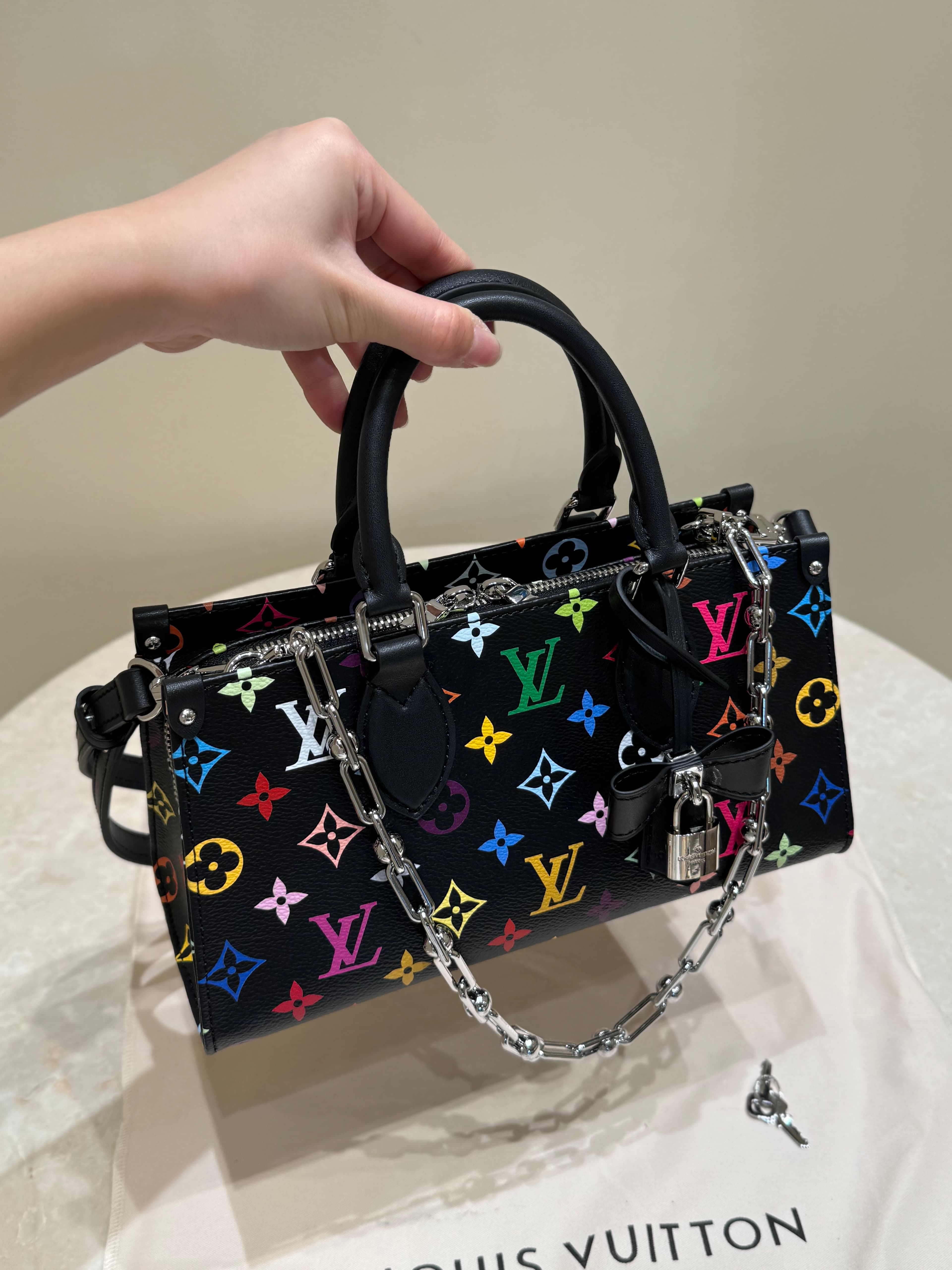 루이비통 x 무라카미 온더고 이스트 웨스트 (멀티)