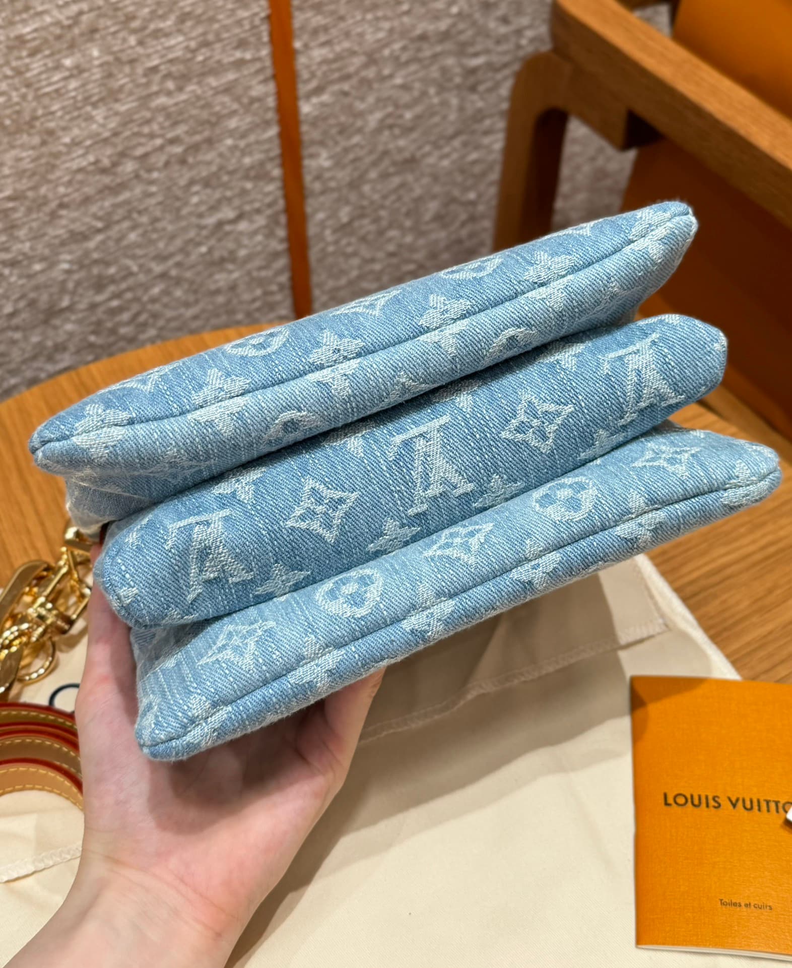 루이비통 쿠쟁 BB (데님)
