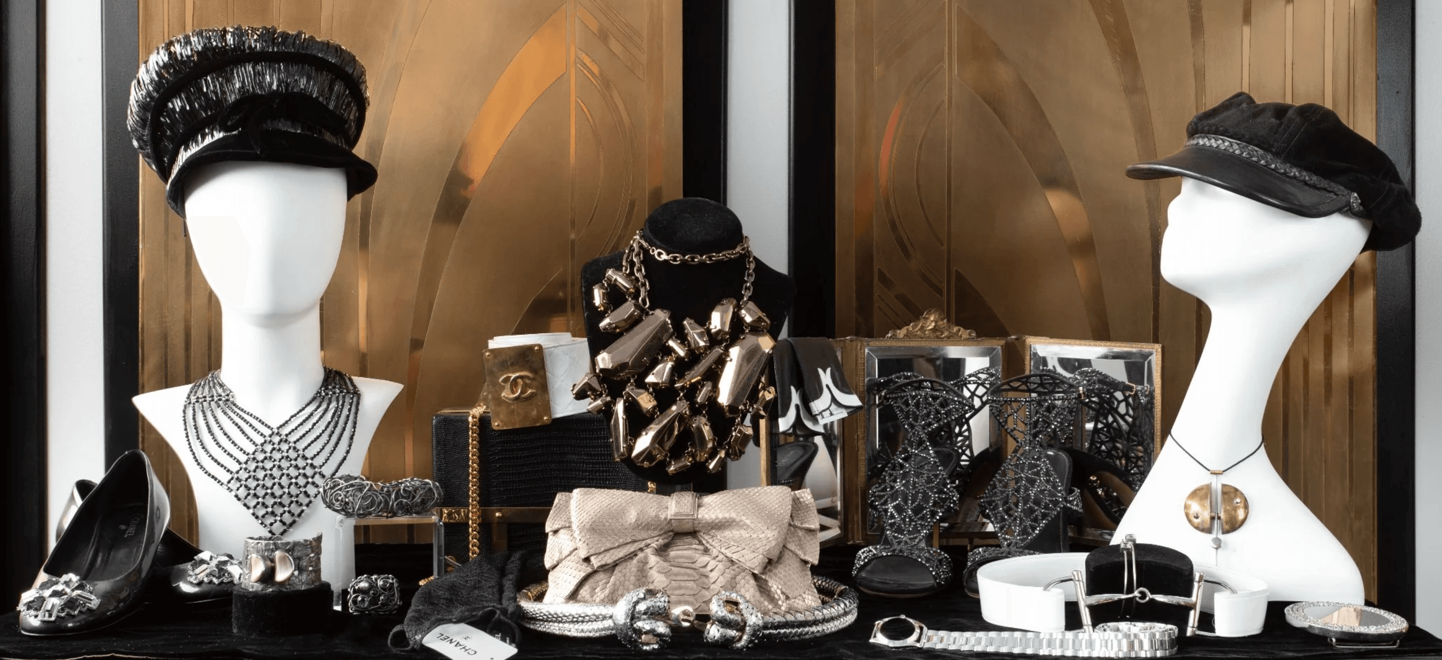 ACCESSORIES